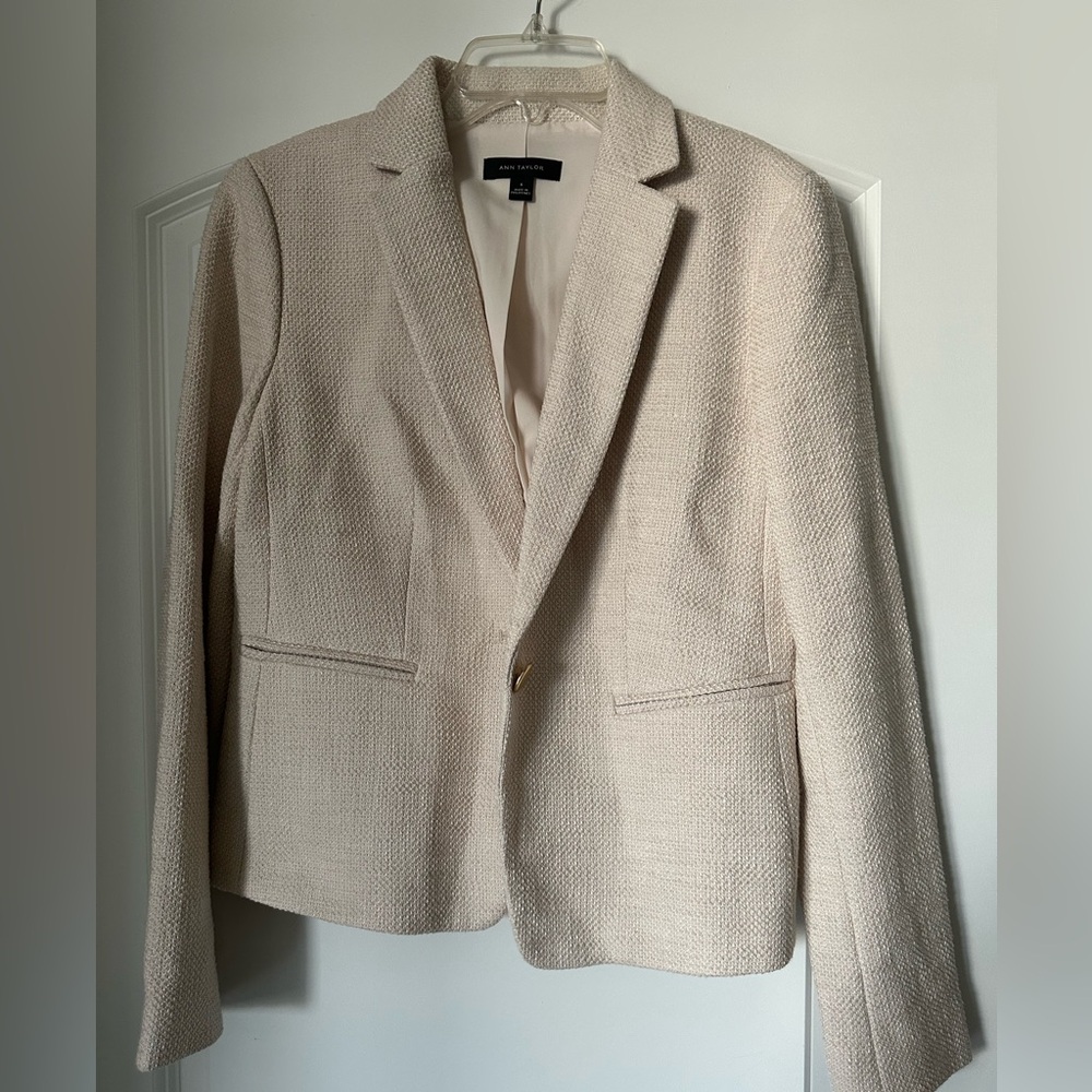 Ann Taylor Light Beige Textured Blazer